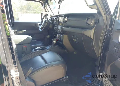 2021 Jeep Wrangler Unlimited High Altitude 4X4 z USA, uszkodzony, nr VIN 1C4HJXEN5MW684768